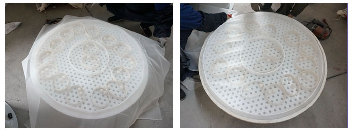 直徑1000型塑料振動(dòng)篩換網(wǎng)第一步準(zhǔn)備網(wǎng)架平鋪細(xì)網(wǎng)，固定細(xì)網(wǎng)剪去多余細(xì)網(wǎng)。